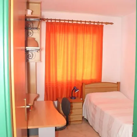 Appartamento Seaview In Santa Cruz De Tenerife With Pool